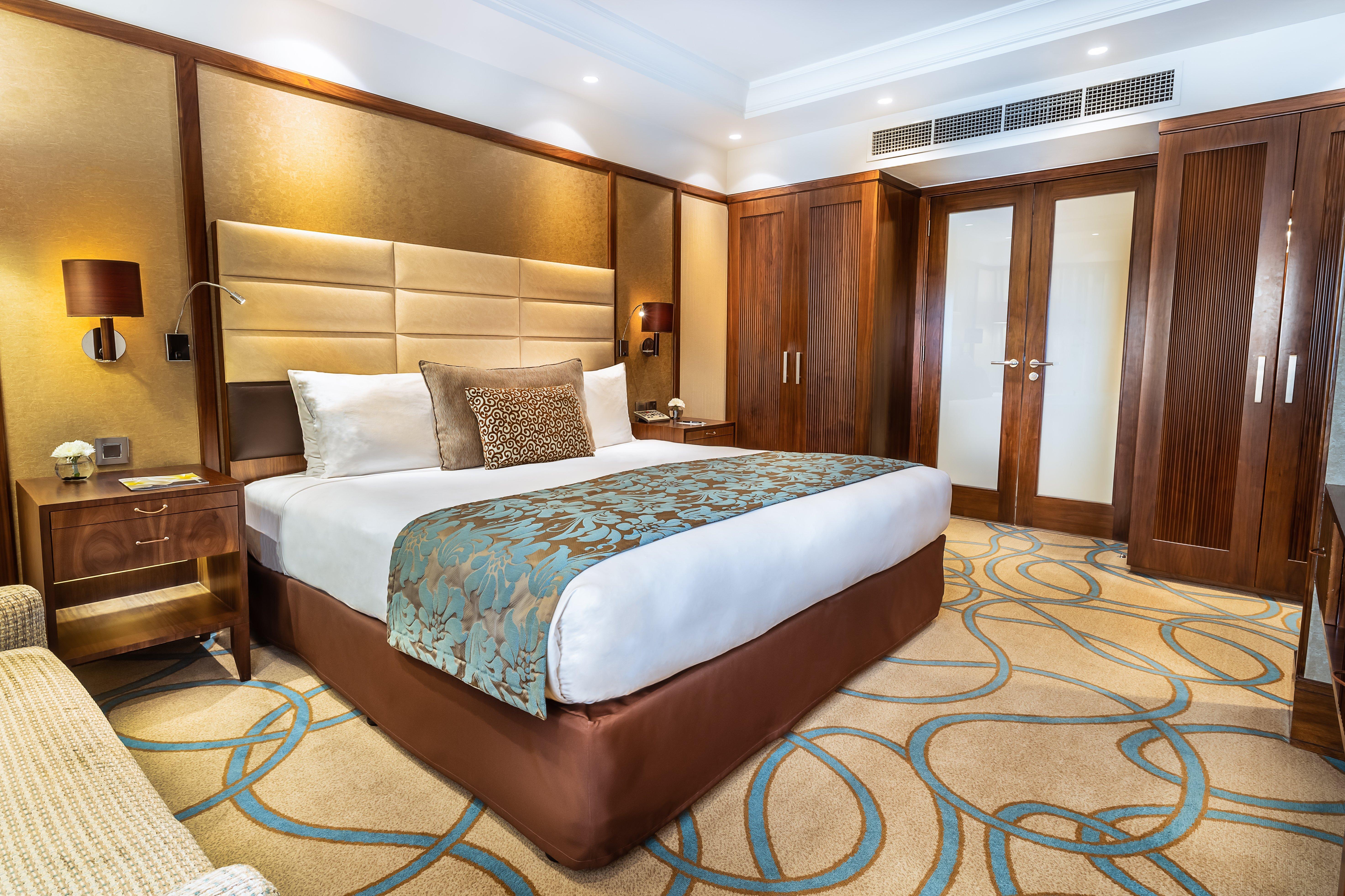 Intercontinental Bahrain, An Ihg Hotel Manama Dış mekan fotoğraf A bedroom at the hotel