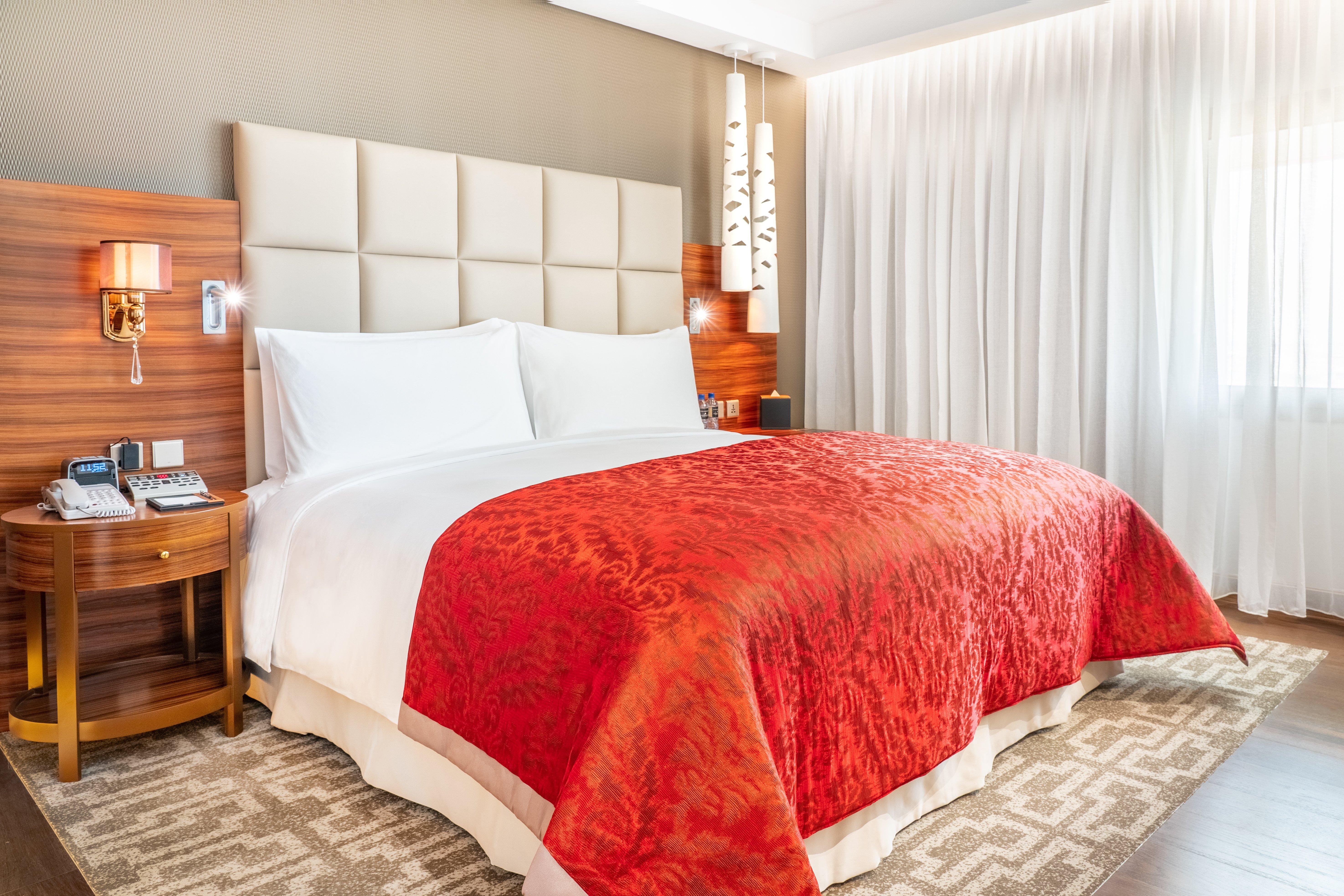 Intercontinental Bahrain, An Ihg Hotel Manama Dış mekan fotoğraf A bedroom at the hotel