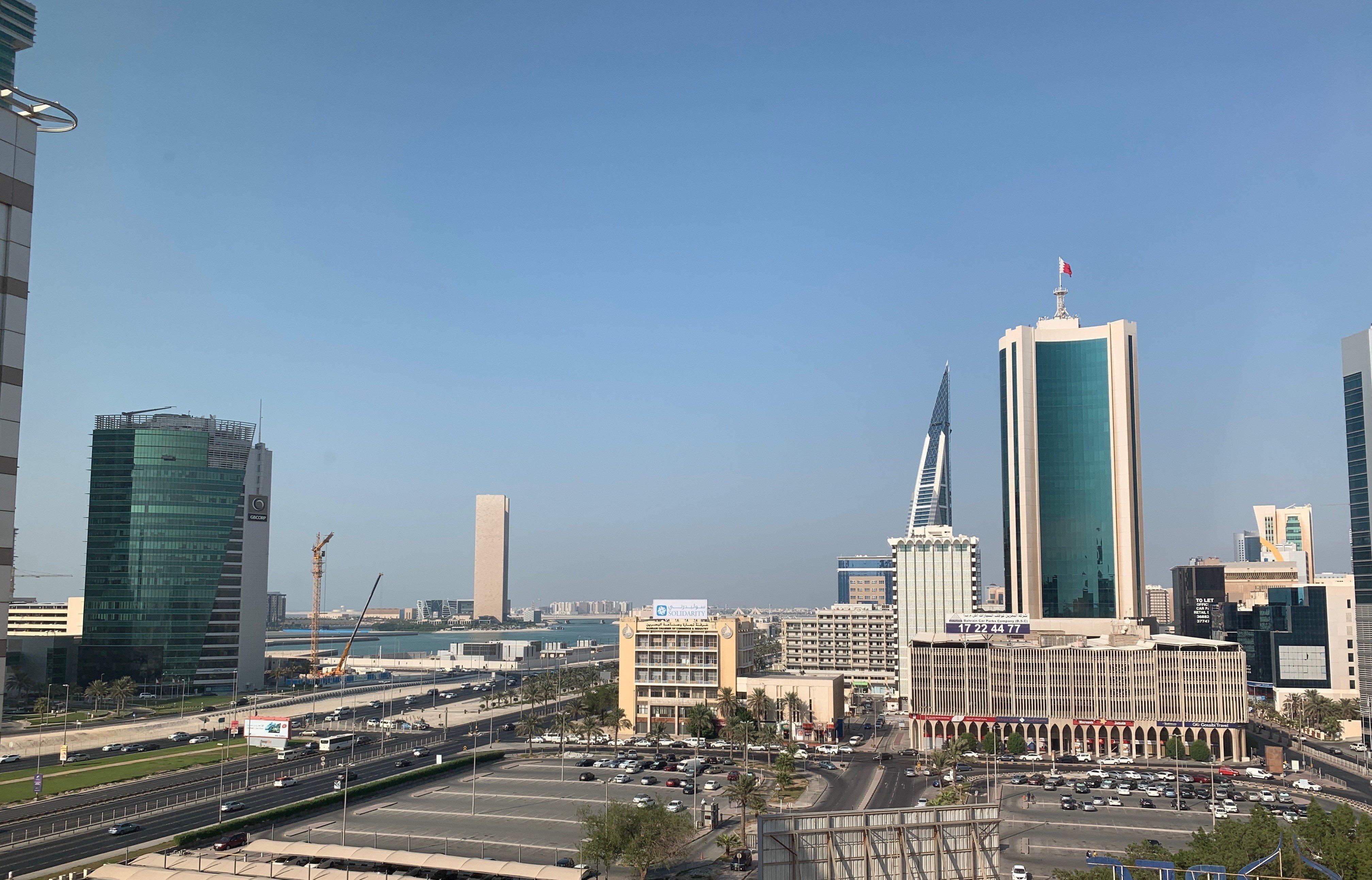 Intercontinental Bahrain, An Ihg Hotel Manama Dış mekan fotoğraf Manama skyline