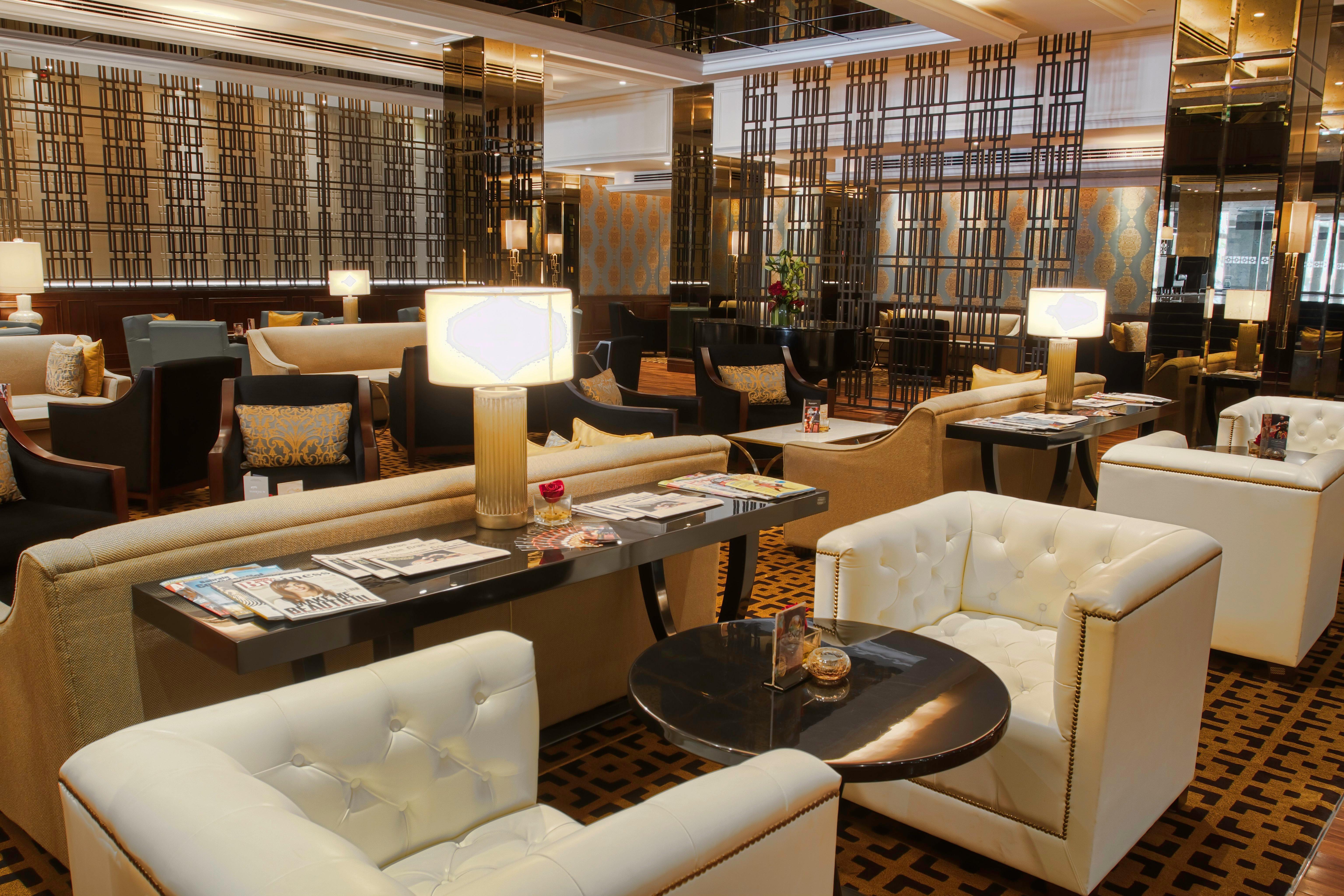 Intercontinental Bahrain, An Ihg Hotel Manama Dış mekan fotoğraf The lounge at the airport