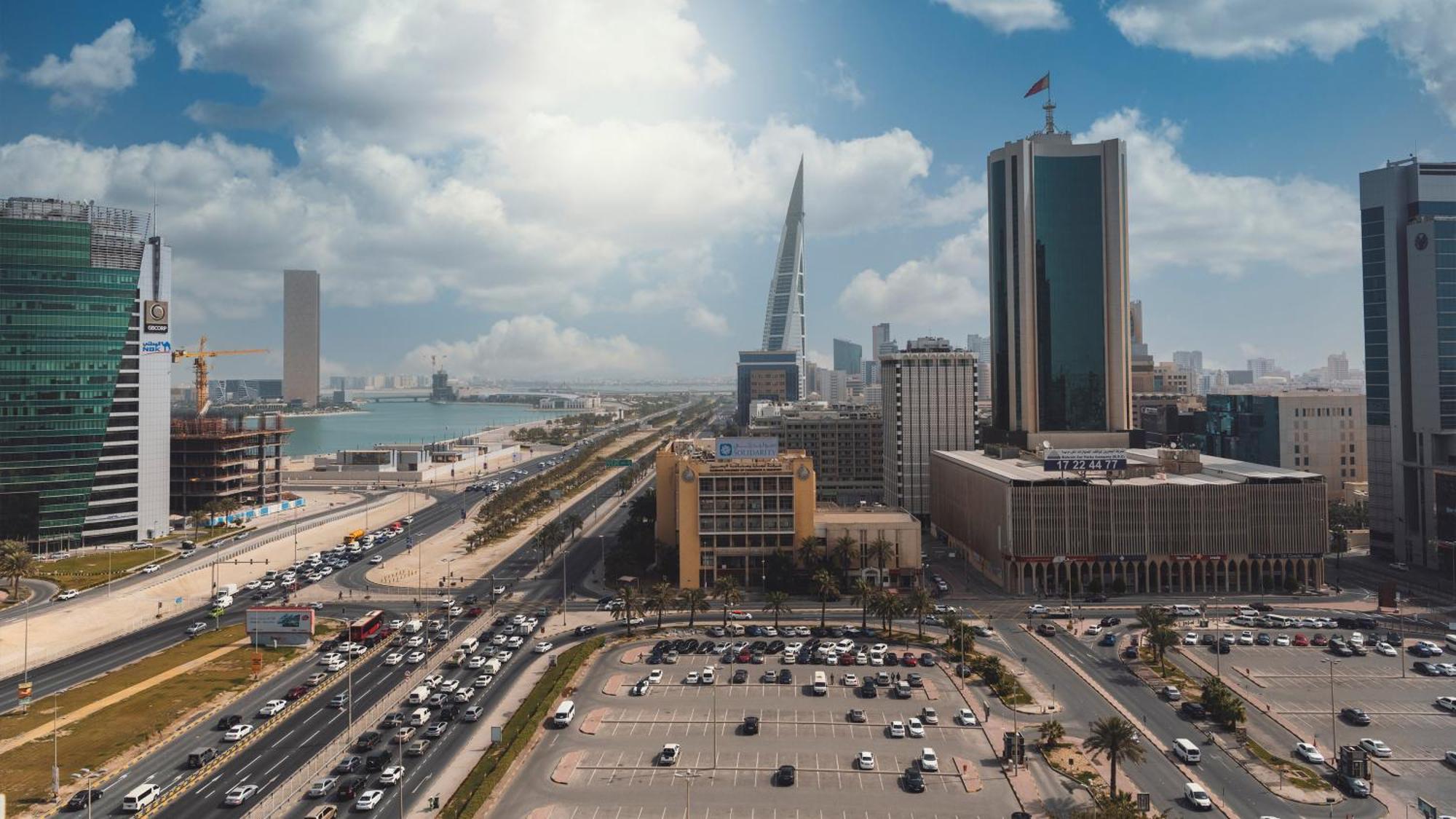 Intercontinental Bahrain, An Ihg Hotel Manama Dış mekan fotoğraf Manama skyline
